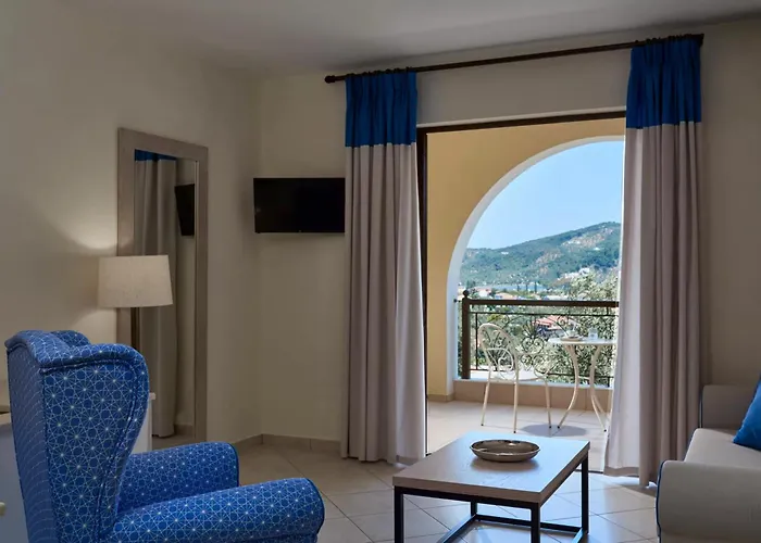 Living Aparthotel 4*