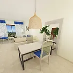 Living 4* 스키아토스 타운