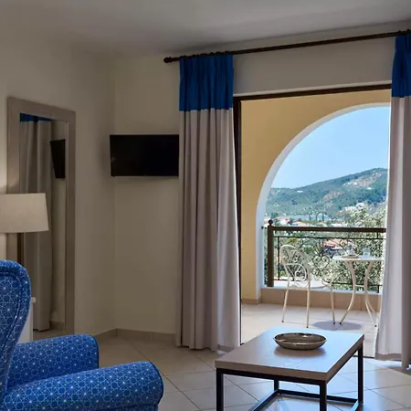 Living شقة فندقية 4*