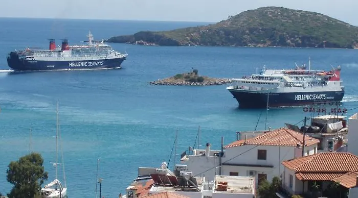 Living Apart-hotel 4*