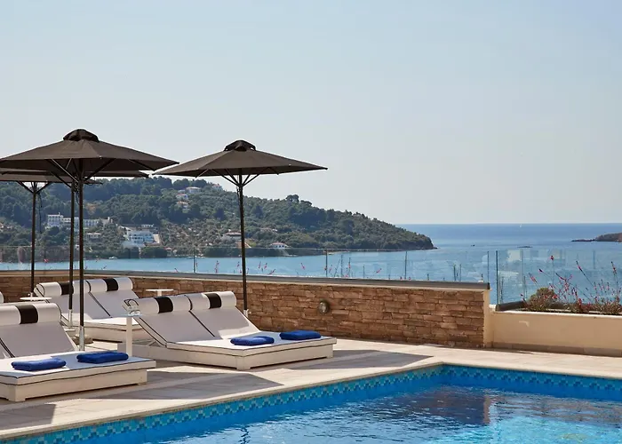 Apart-hotel Living 4*