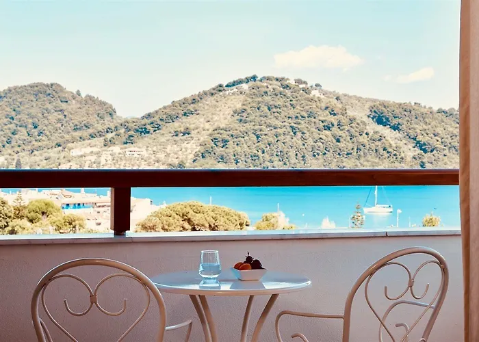 Appart hôtel Living Skiathos Chora